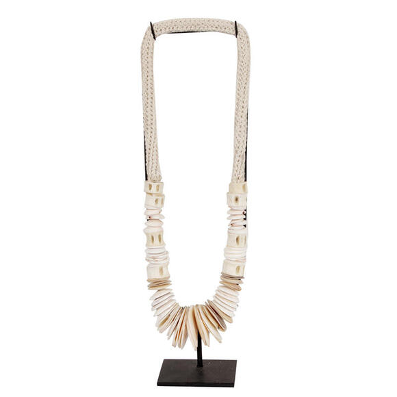 Image of D34 Shell Necklace On Stand