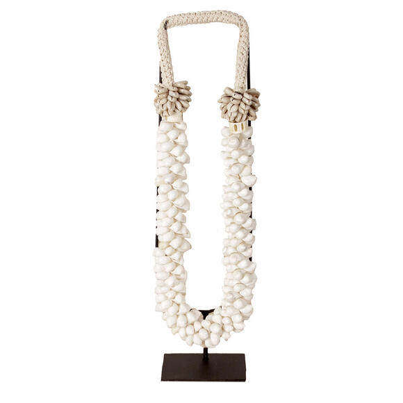 Image de J63 Collier De Coquillages Sur Pied